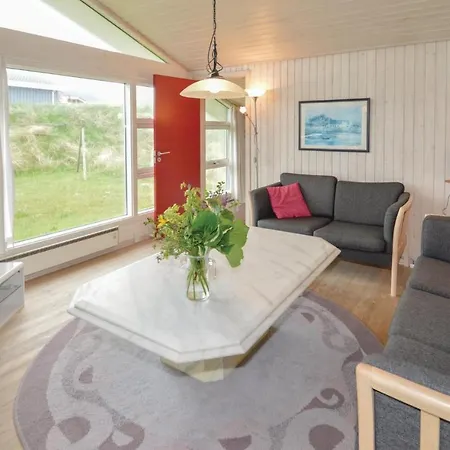 Four-bedroom Holiday In Сasa de vacaciones