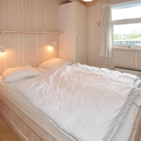 Four-bedroom Holiday In