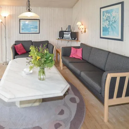 Four-bedroom Holiday In Blokhus